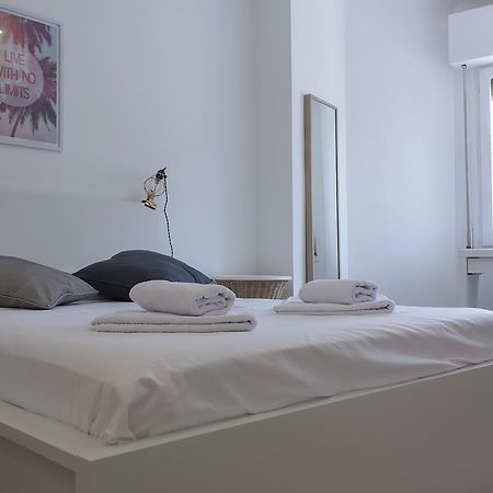 Flateli Roger 6 Apartman Barcelona Kültér fotó
