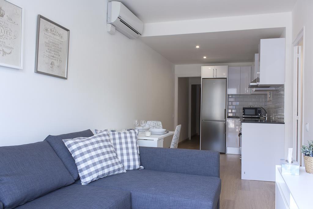 Flateli Roger 6 Apartman Barcelona Kültér fotó