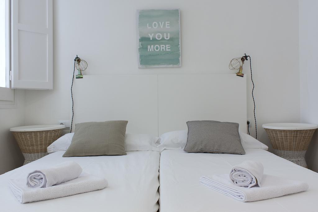 Flateli Roger 6 Apartman Barcelona Kültér fotó