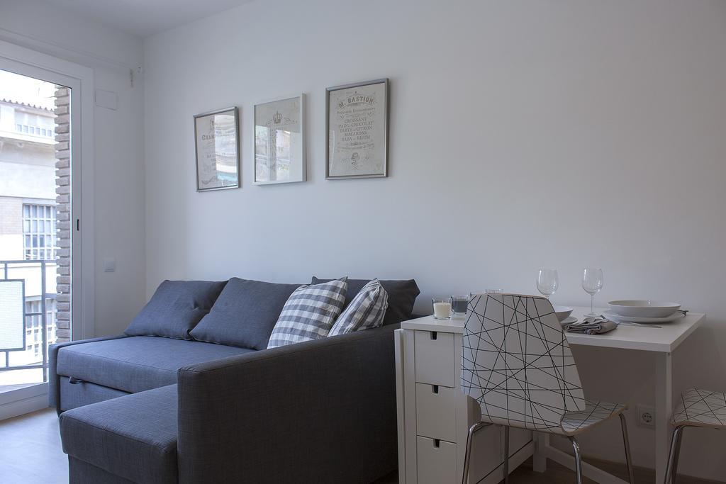 Flateli Roger 6 Apartman Barcelona Kültér fotó